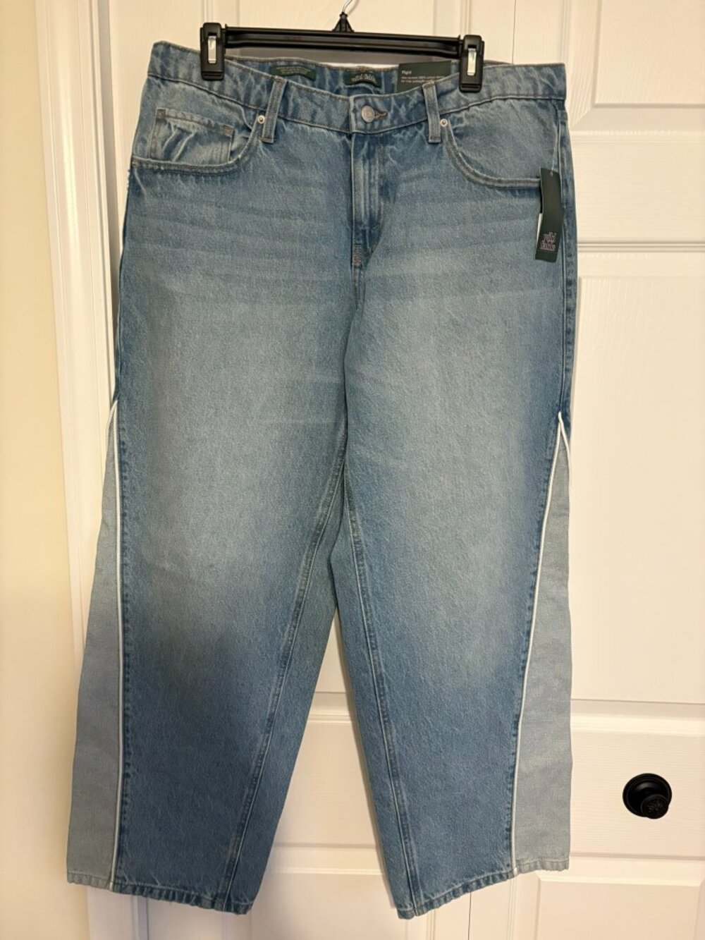 Wild Fable Mid-rise 90s Relaxed Straight Jeans with side panels Size 12 NWT